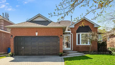 single family homes for sale in Ontario